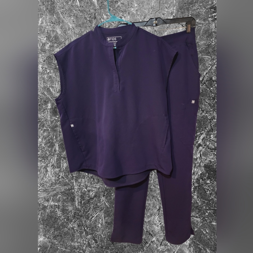 Figs Rafaela Scrub Top And Gamora Joggers Size Large